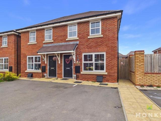2 bedroom house for sale