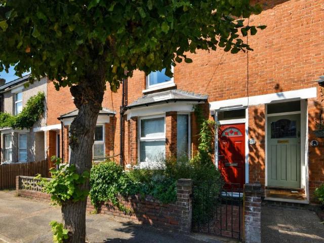 2 bedroom house for sale