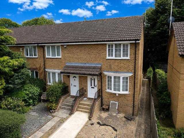 2 bedroom house for sale