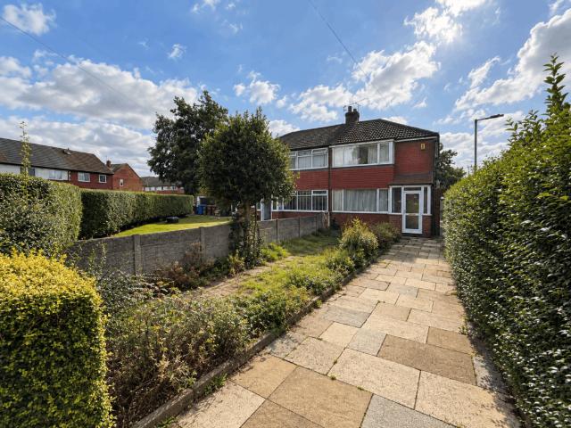 2 bedroom house for sale