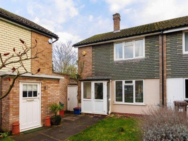 2 bedroom house for sale