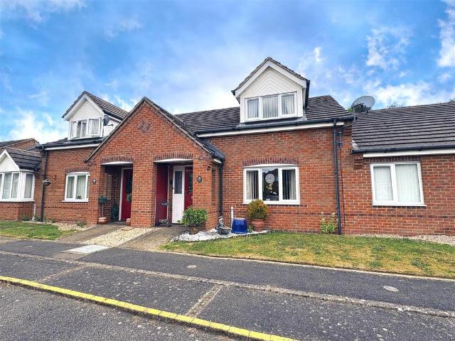 2 bedroom house for sale
