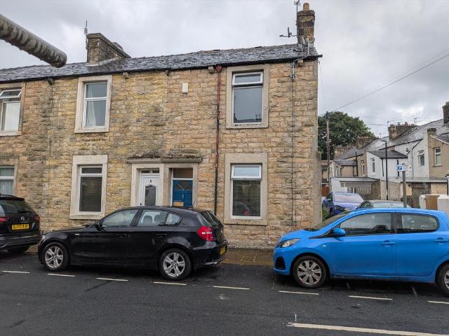 2 bedroom house for sale