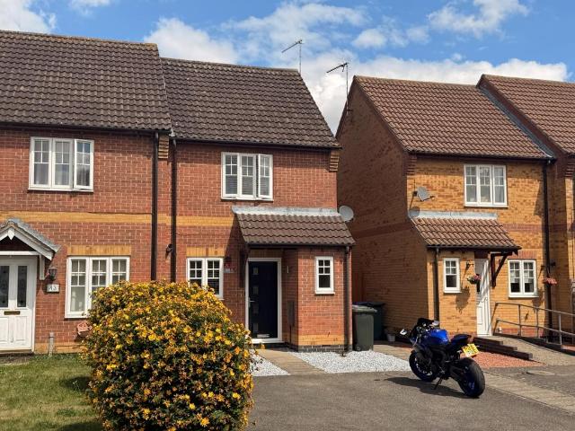 2 bedroom house for sale