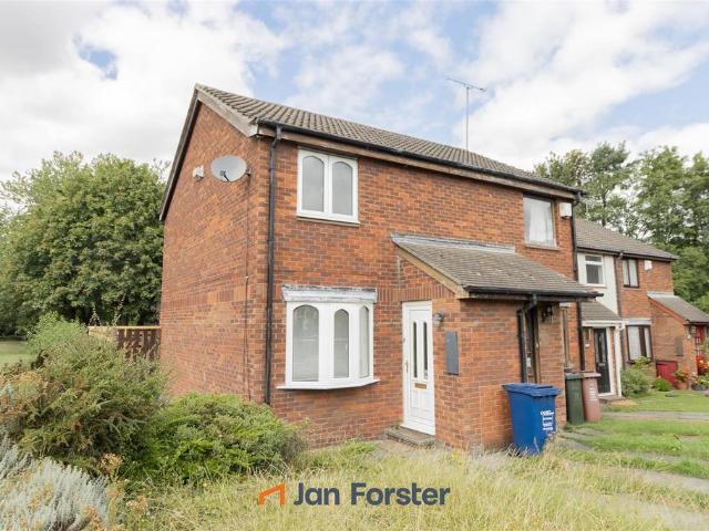 2 bedroom house for sale