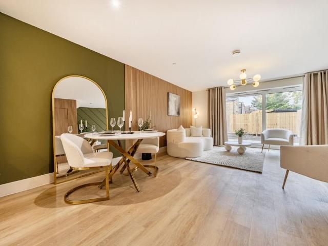 2 bedroom house for sale