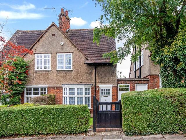 2 bedroom house for sale