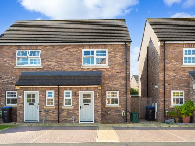 2 bedroom house for sale