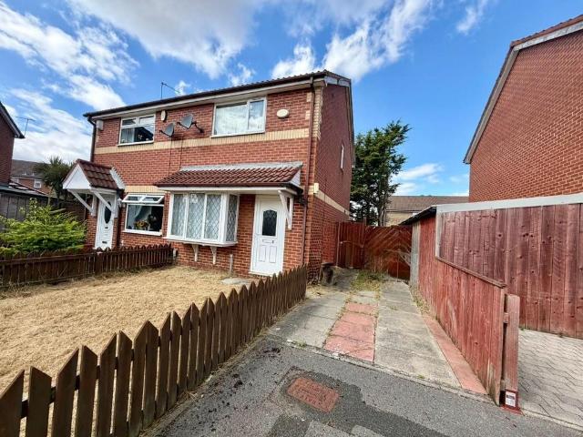 2 bedroom house for sale