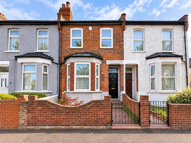 2 bedroom house for sale
