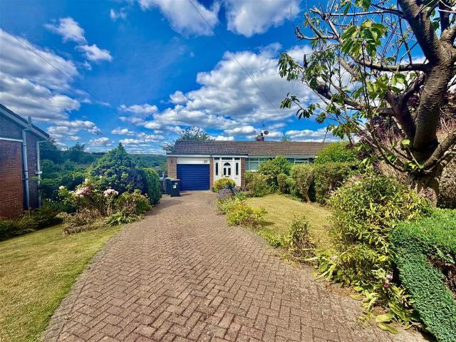 2 bedroom house for sale