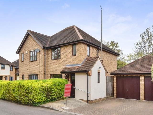 2 bedroom house for sale