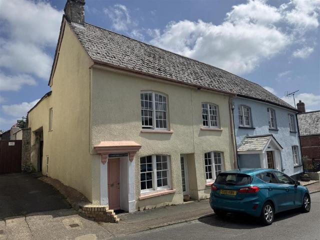 2 bedroom house for sale