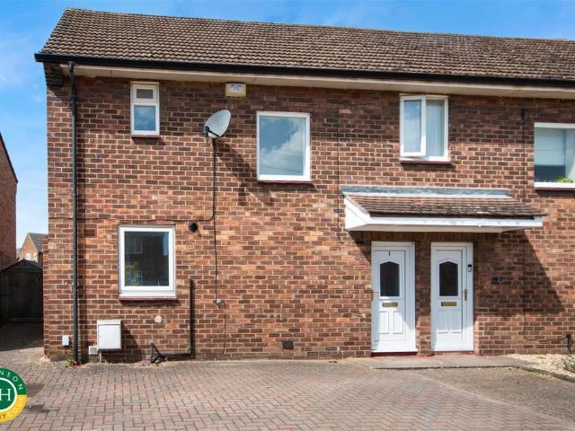 2 bedroom house for sale
