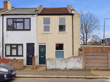 2 bedroom house for sale
