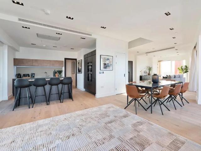 2 bedroom house for sale