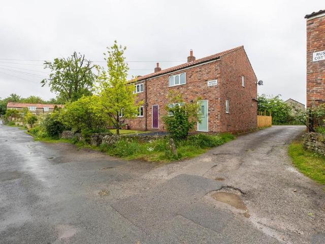 2 bedroom house for sale