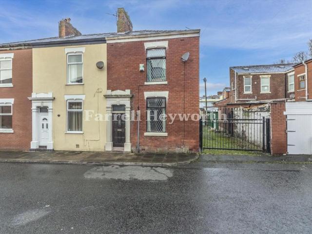 2 bedroom house for sale