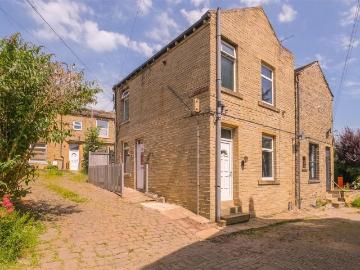 2 bedroom house for sale