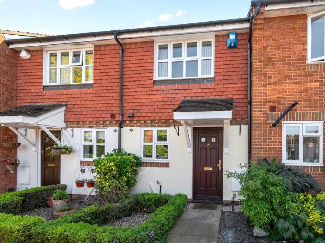 2 bedroom house for sale