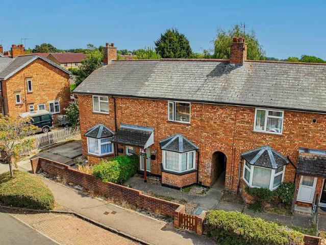 2 bedroom house for sale