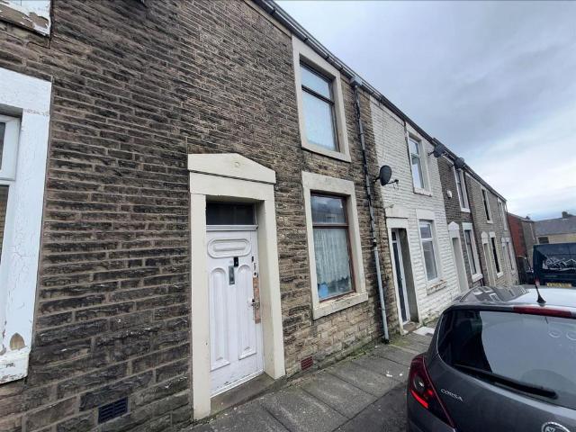 2 bedroom house for sale