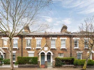 2 bedroom house for sale