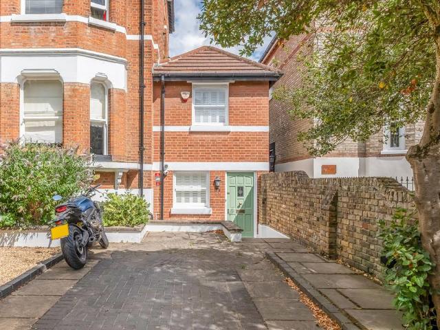 2 bedroom house for sale