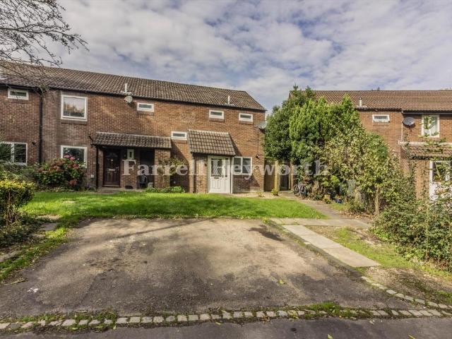 2 bedroom house for sale