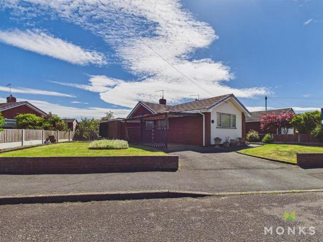 2 bedroom semi detached bungalow for sale