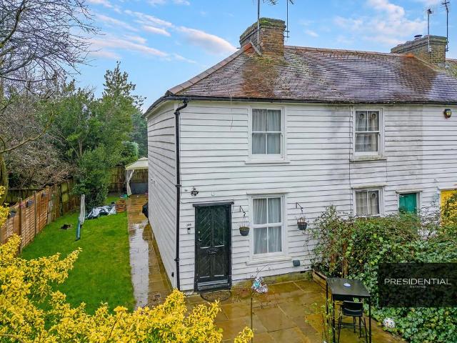 2 bedroom house for sale
