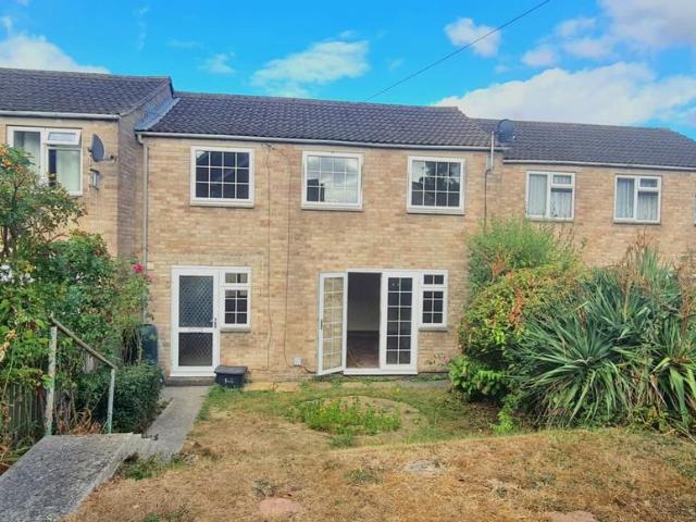 2 bedroom house for sale