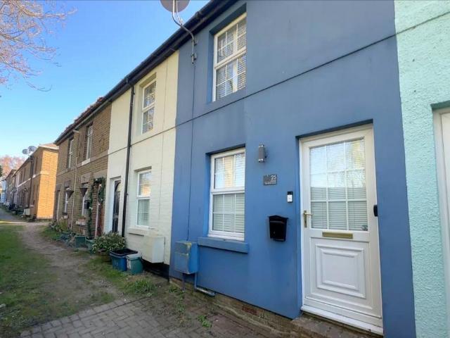 2 bedroom house for sale