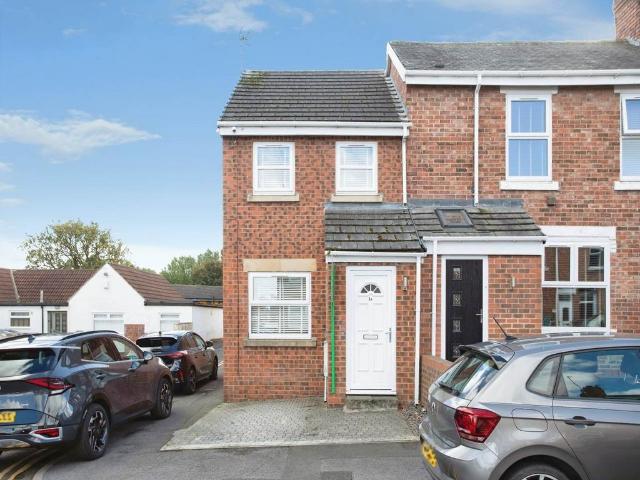 2 bedroom house for sale