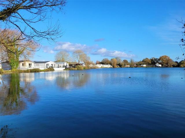2 bedroom house for sale
