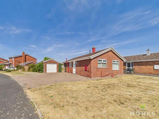 2 bedroom house for sale