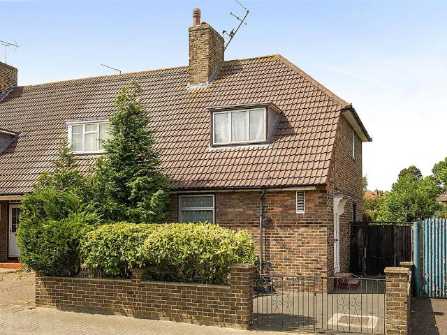 2 bedroom house for sale