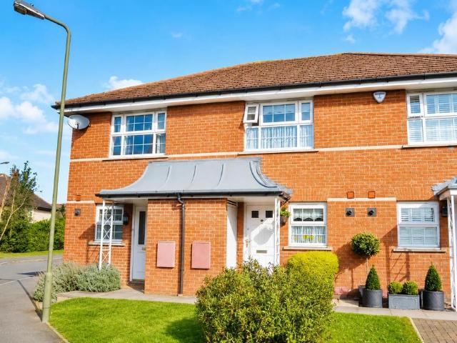 2 bedroom house for sale