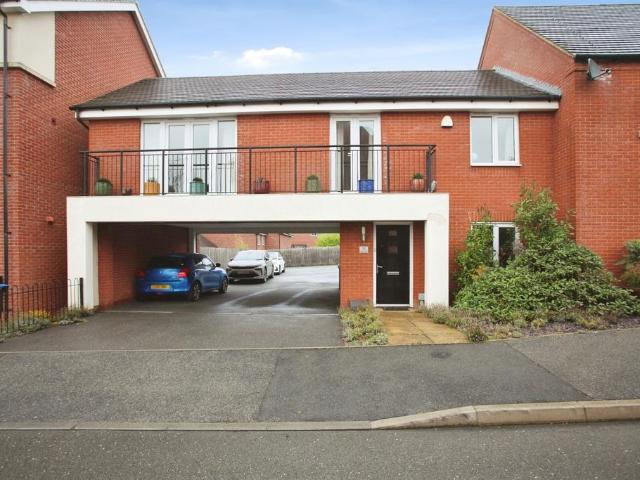 2 bedroom house for sale