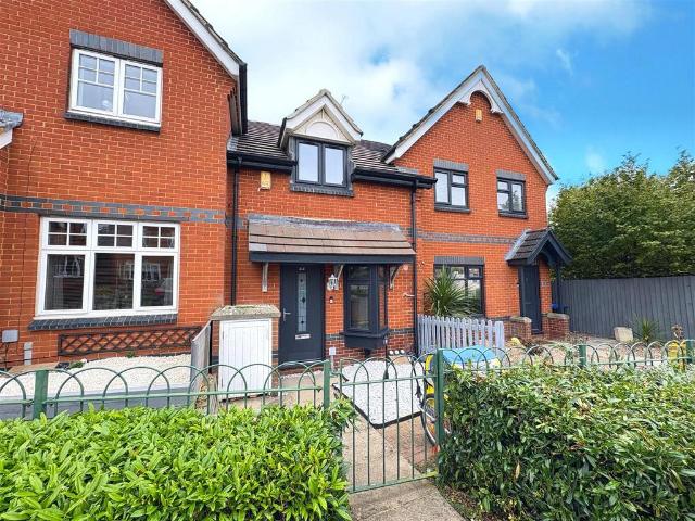 2 bedroom house for sale