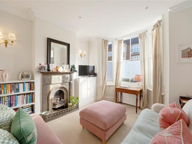 2 bedroom house for sale