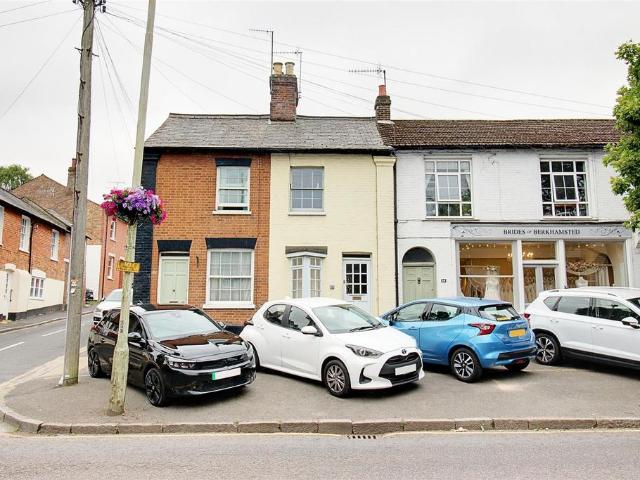 2 bedroom house for sale