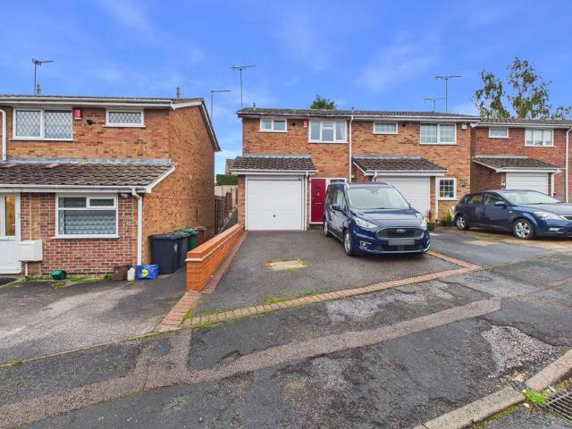 2 bedroom house for sale