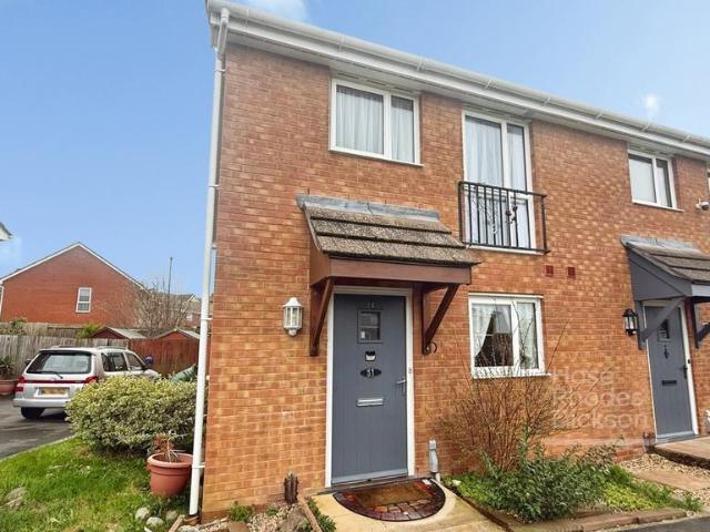 2 bedroom house for sale