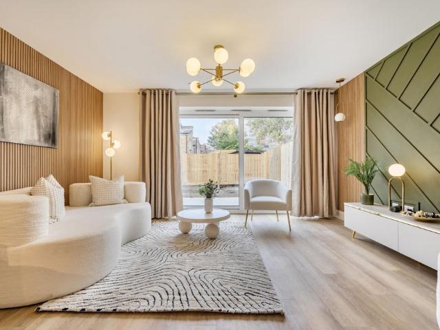 2 bedroom house for sale