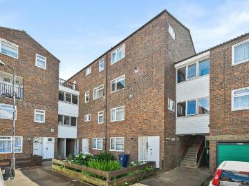 2 bedroom house for sale
