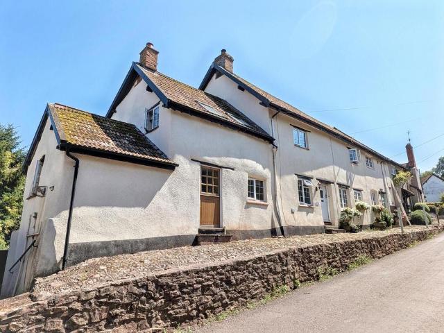 2 bedroom house for sale