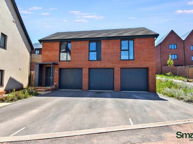 2 bedroom house for sale