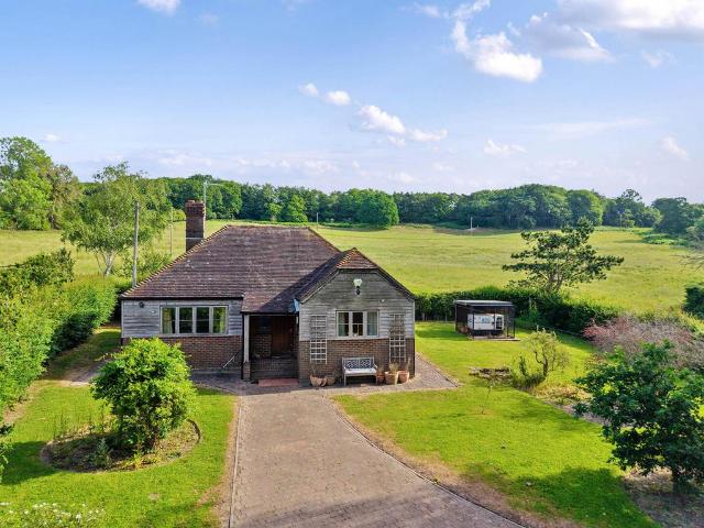 2 bedroom house for sale