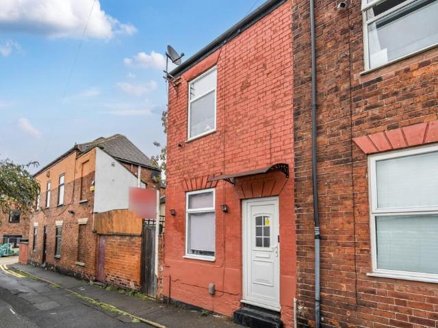2 bedroom house for sale